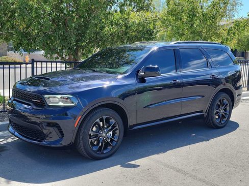 Used 2023 Dodge Durango R/T w/ Blacktop Package AWD/4WD image 4