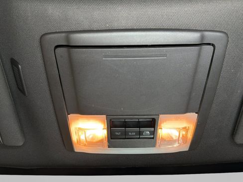 Used 2013 Ford F150 Raptor w/ Luxury Equipment Group AWD/4WD image 17