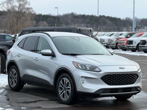 Used 2020 Ford Escape SEL image 33