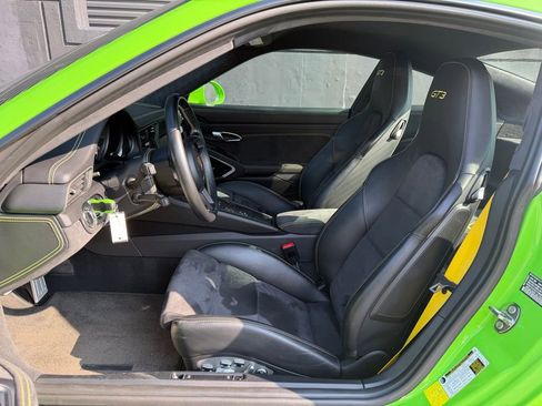 Certified 2018 Porsche 911 GT3 image 18