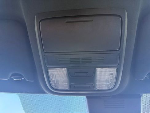 Used 2018 Honda Accord Sport image 18