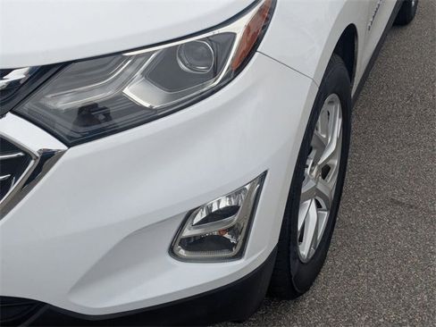 Used 2019 Chevrolet Equinox Premier image 9