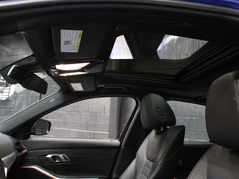 Used 2020 BMW M340i w/ Parking Assistance Package image 23