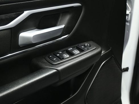 Used 2024 RAM 1500 Big Horn image 10