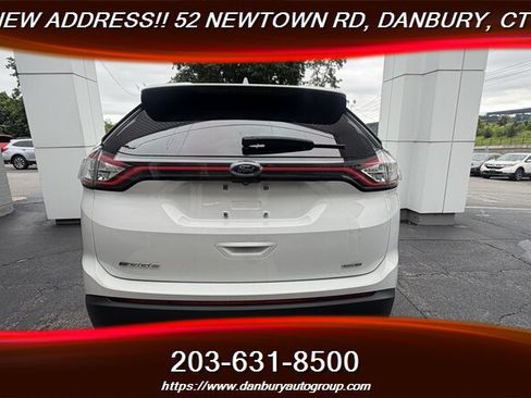 Used 2017 Ford Edge SE AWD/4WD image 4