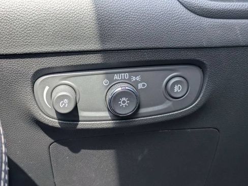 Used 2023 Buick Encore GX Essence w/ Advanced Technology Package AWD/4WD image 18