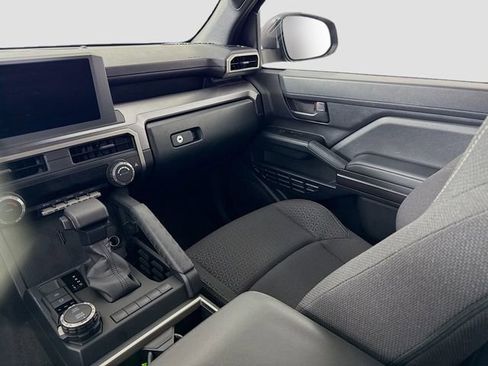 Certified 2025 Toyota 4Runner SR5 image 21