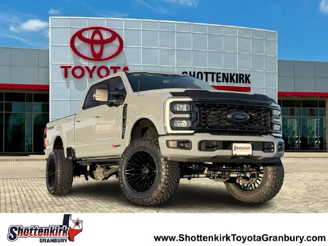 Used 2026 Ford F250 Lariat w/ Tremor Off-Road Package AWD/4WD image 1