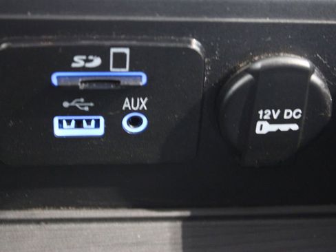 Used 2014 RAM 2500 Laramie w/ Black Appearance Group AWD/4WD image 20