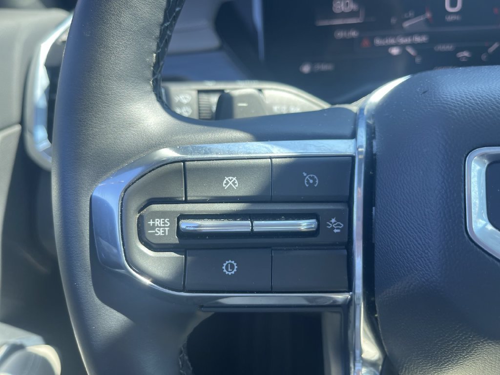 Used 2026 GMC Acadia Elevation w/ Elevation Premium Package FWD image 21