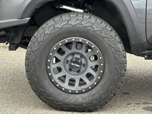 Used 2023 Toyota Tacoma SR5 image 25