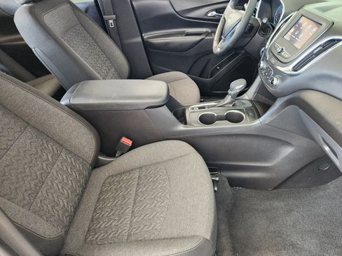 Used 2024 Chevrolet Equinox LT FWD image 15