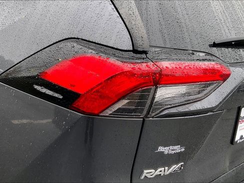 Used 2023 Toyota RAV4 XLE image 26