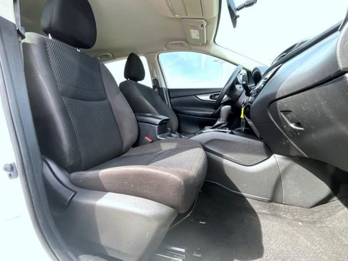 Used 2017 Nissan Rogue Sport S w/ S Appearance Package image 16