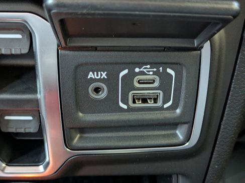 New 2026 Jeep Wrangler Unlimited Sport AWD/4WD image 24