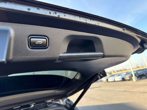 Used 2025 Hyundai Palisade Calligraphy image 19