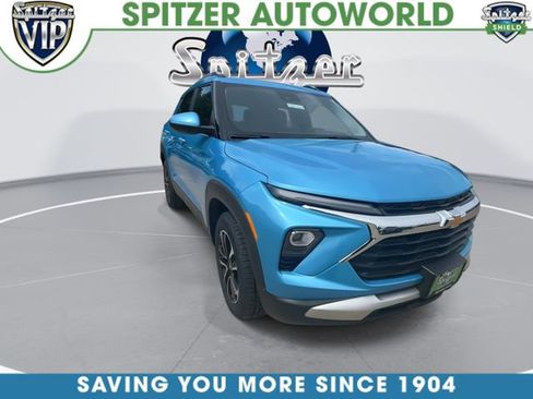Certified 2025 Chevrolet TrailBlazer LT AWD/4WD image 2