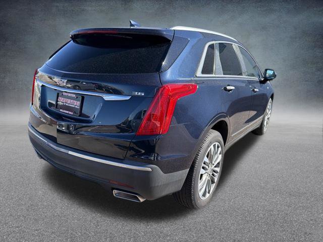 Used 2017 Cadillac XT5 Premium Luxury FWD image 6