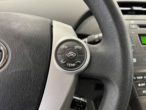Used 2011 Toyota Prius Five image 22