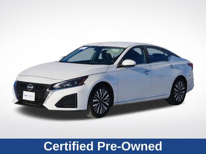 Used 2023 Nissan Altima 2.5 SV