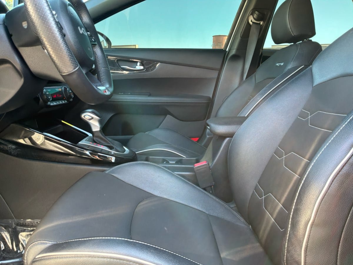 Used 2024 Kia Forte GT-Line FWD image 18