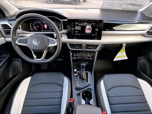 New 2026 Volkswagen Taos SEL AWD/4WD image 12