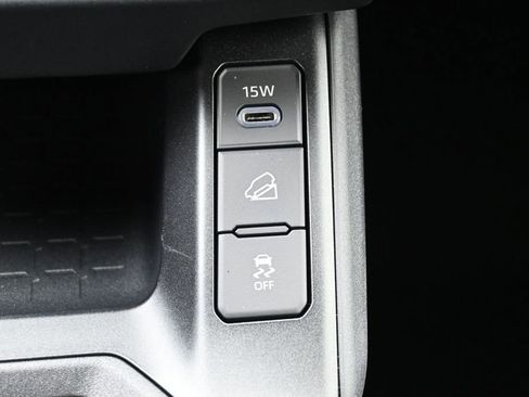 Used 2026 Toyota RAV4 SE w/ Convenience Package AWD/4WD image 28