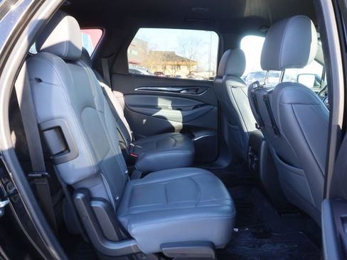 Used 2023 Buick Enclave Essence AWD/4WD image 15