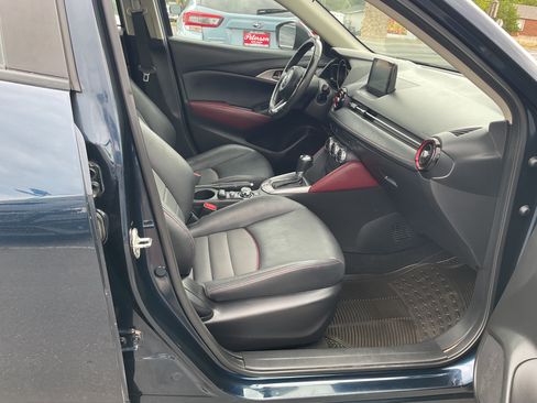Used 2018 MAZDA CX-3 Touring AWD/4WD image 16