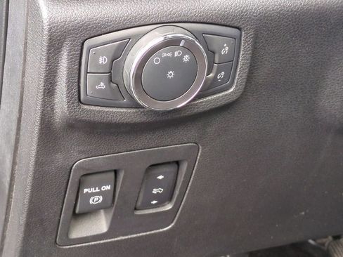 Used 2018 Ford F150 XLT w/ Equipment Group 302A Luxury image 19