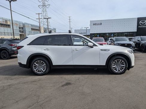Used 2024 MAZDA CX-90 Plug-In Hybrid w/ Preferred image 8