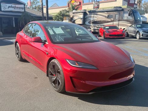 Used 2024 Tesla Model 3 Performance image 1