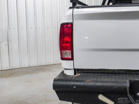Used 2014 RAM 2500 Tradesman w/ Chrome Appearance Group AWD/4WD image 46