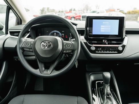 New 2026 Toyota Corolla LE image 12