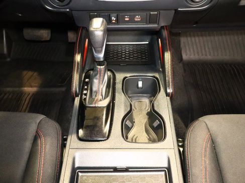 Used 2023 Nissan Frontier PRO-4X w/ Technology Package image 26