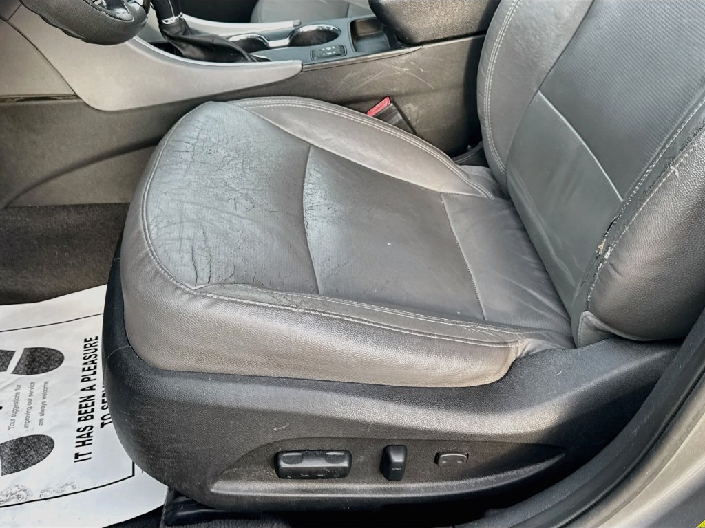Used 2013 Hyundai Sonata Limited FWD image 21