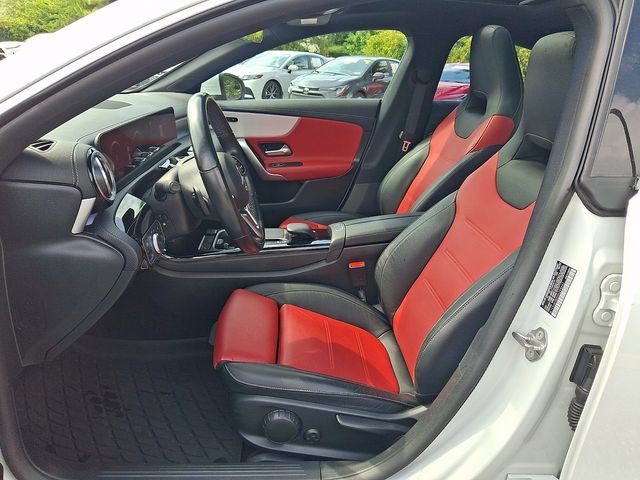 Used 2022 Mercedes-Benz CLA 250 4MATIC image 14