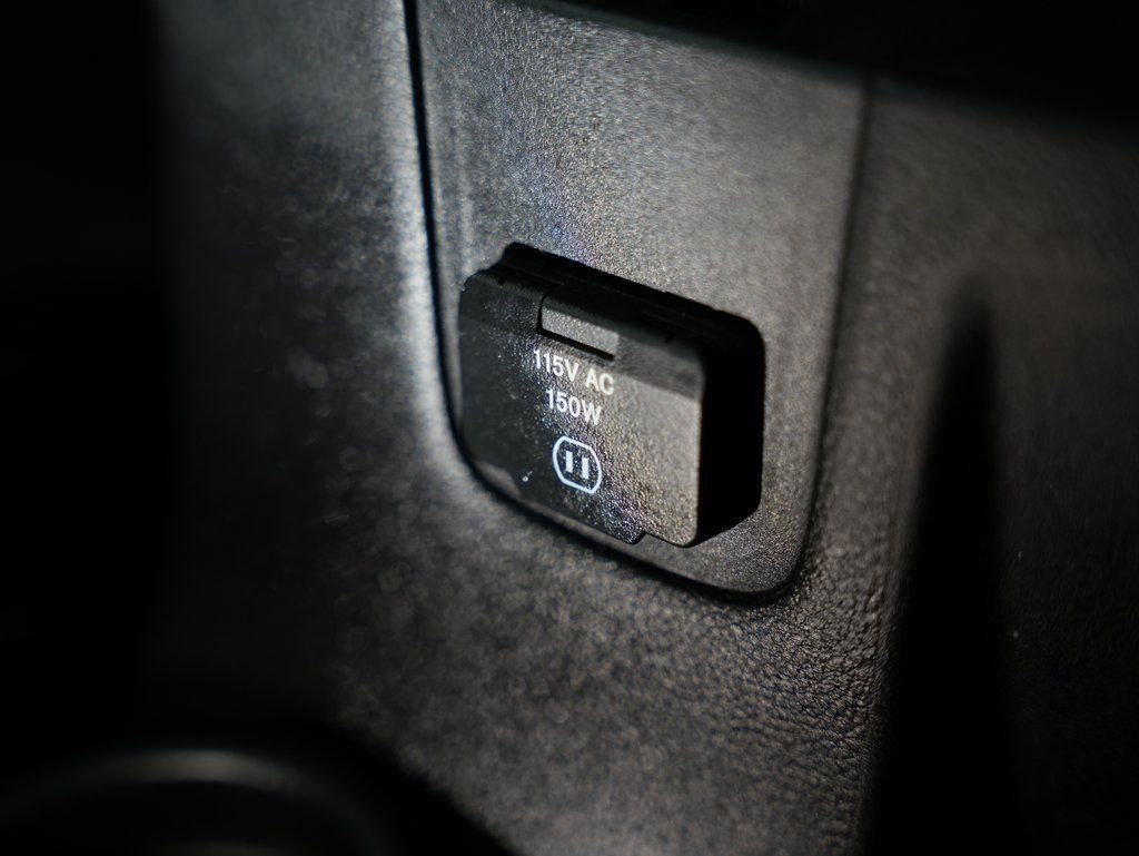 Used 2012 Jeep Wrangler Rubicon AWD/4WD image 33