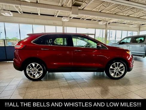 Used 2017 Ford Edge Titanium w/ Equipment Group 301A AWD/4WD image 10