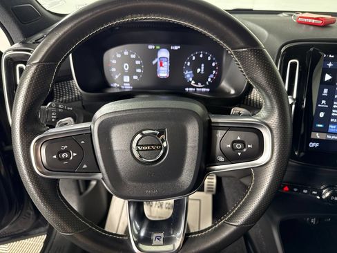 Used 2020 Volvo XC40 T4 R-Design w/ Protection Package Premier FWD image 26