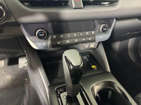 New 2026 Subaru Outback Touring w/ Touring Package image 22