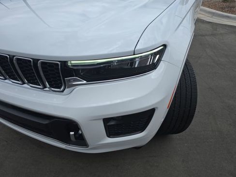 Used 2023 Jeep Grand Cherokee L Overland image 24