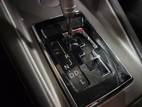 Used 2020 Mitsubishi Outlander Sport ES FWD image 17