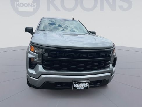 Used 2024 Chevrolet Silverado 1500 Custom w/ Turbomax Blackout Package AWD/4WD image 4
