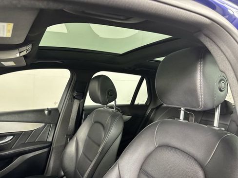 Used 2019 Mercedes-Benz GLC 300 4MATIC image 17