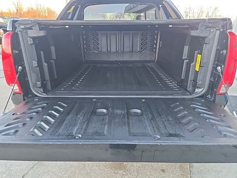 Used 2007 Cadillac Escalade EXT Base w/ Information Package image 26