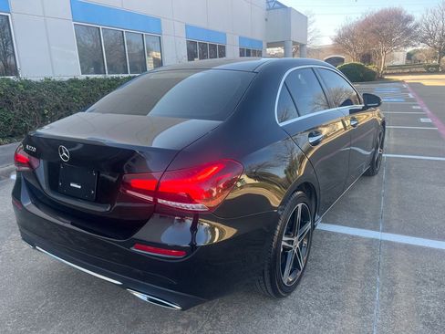 Used 2022 Mercedes-Benz A 220 image 9