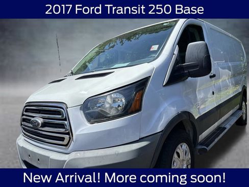 Used 2017 Ford Transit 250 130 Low Roof w/ Exterior Upgrade Package RWD image 2