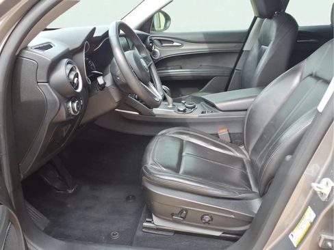 Used 2019 Alfa Romeo Stelvio Ti AWD/4WD image 20