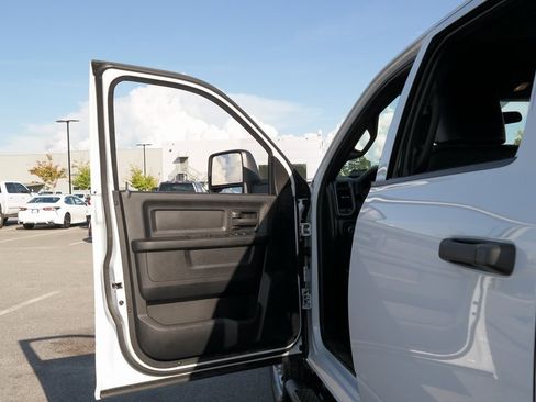 Certified 2024 RAM 2500 Tradesman image 41